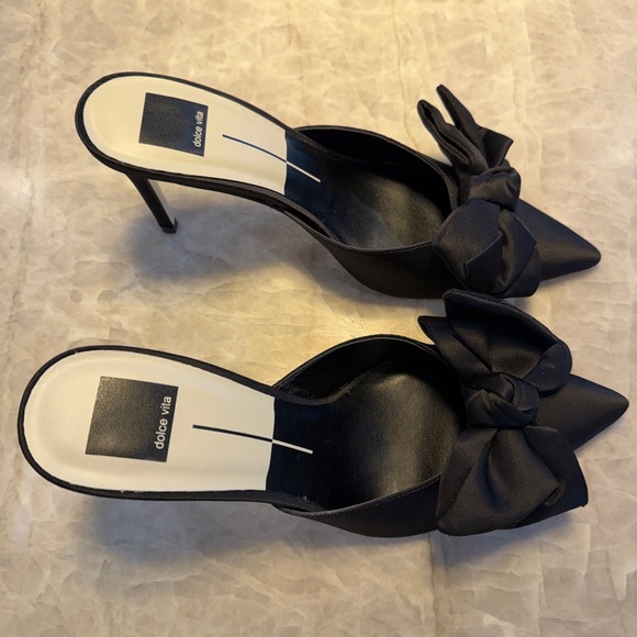 Dolce Vita Black Heels with Bow Accent - Picture 3 of 8